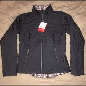 Women’s XS Marmot reversible puffer coat